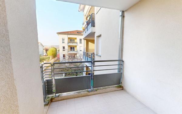 Appartement à vendre    1 pièce • 21,01 m2 Vaulx-en-Velin