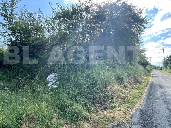 Terrain constructible et viabilisé de 1470 m2 sur les hauteurs de Cransac Les Thermes !