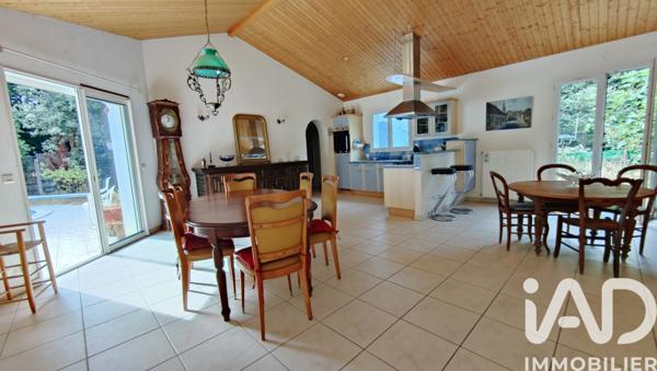 Maison à vendre 6 pièces 148 m² Jard-sur-Mer
