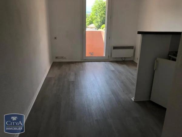 Appartement à louer 1 pièce 18m² Jacob-Bellecombette (73000)