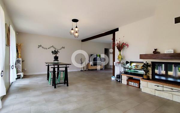 Maison à vendre    7 pièces •  Soissons