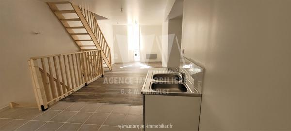 ANGOULEME - MAISON DE VILLE T4 DE 87,09 m² ENTIEREMENT RÉNOVÉE