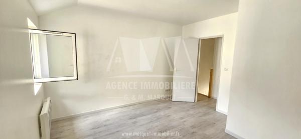ANGOULEME - MAISON DE VILLE T4 DE 87,09 m² ENTIEREMENT RÉNOVÉE