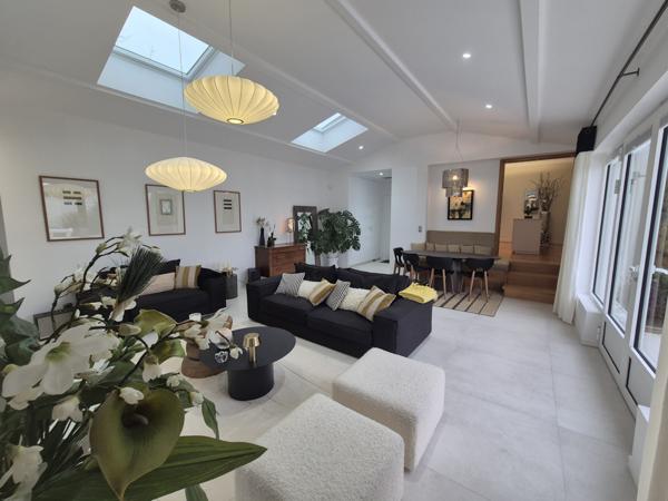 Maison 6 pièce(s) 4 chambre(s) 152 m²