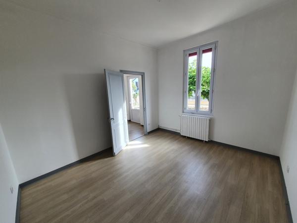 Maison de ville à louer à Marmande