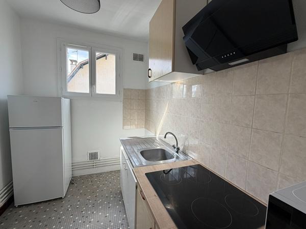 Immeuble 20 pièces 409.38 m2