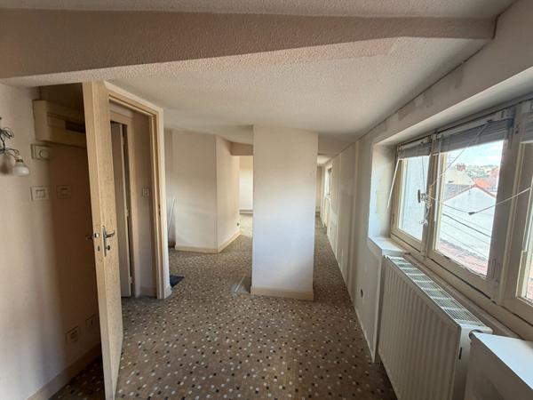 Immeuble 20 pièces 409.38 m2