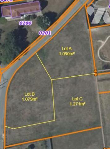 PARCELLES DE TERRAINS A BÂTIR NON-VIABILISÉS