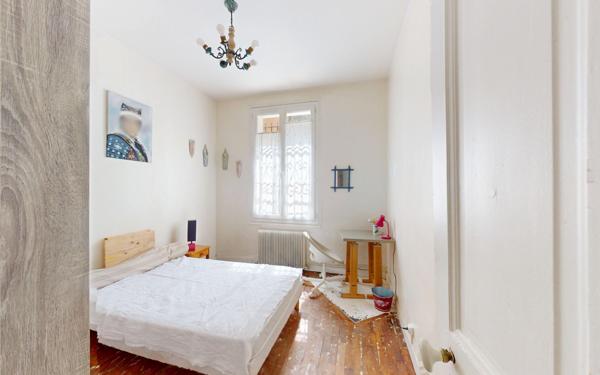 Appartement à vendre    3 pièces • 52 m2 Montrouge