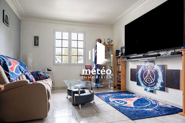 Maison spacieuse à vendre à Les Achards avec piscine et grand terrain