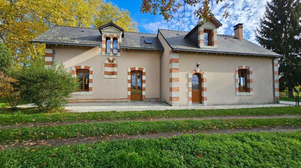 Maison rénovée avec dépendance – cadre champêtre sans vis-à-vis Luché-Pringé (72)