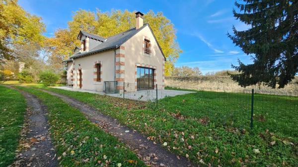Maison rénovée avec dépendance – cadre champêtre sans vis-à-vis Luché-Pringé (72)