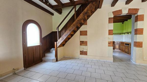 Maison rénovée avec dépendance – cadre champêtre sans vis-à-vis Luché-Pringé (72)