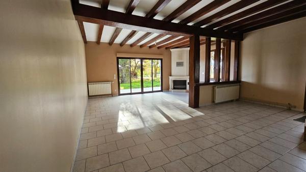 Maison rénovée avec dépendance – cadre champêtre sans vis-à-vis Luché-Pringé (72)