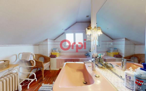 Maison à vendre    6 pièces • 121,03 m2 Livry-Gargan