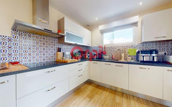 Maison à vendre    6 pièces • 121,03 m2 Livry-Gargan