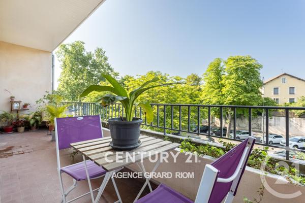 Maison à vendre  8 pièces - 197 m2 RIOM - 63