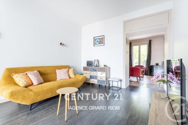 Maison à vendre  8 pièces - 197 m2 RIOM - 63