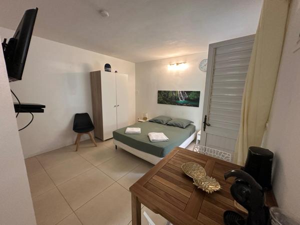 Studio rénové avec jacuzzi Anse Mitan, Trois-Îlets