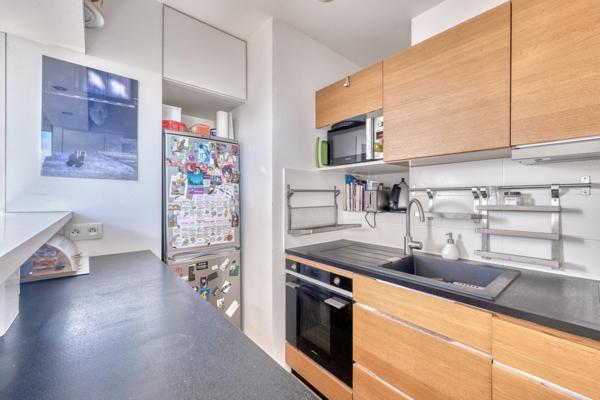 2 pièces en dernier étage avec 3 terrasses aménagées