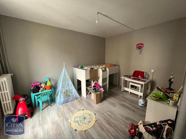 Appartement à louer 4 pièces 68.04m²