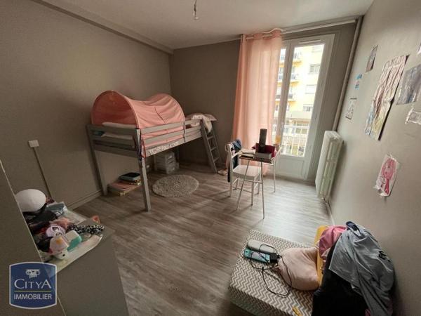 Appartement à louer 4 pièces 68.04m²