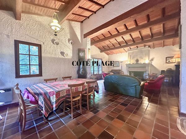 Saint-Palais-sur-Mer (17420) SAINT PALAIS / MER - Maison atypique - proche plage - AU PRIX DE 977.600€ HAI