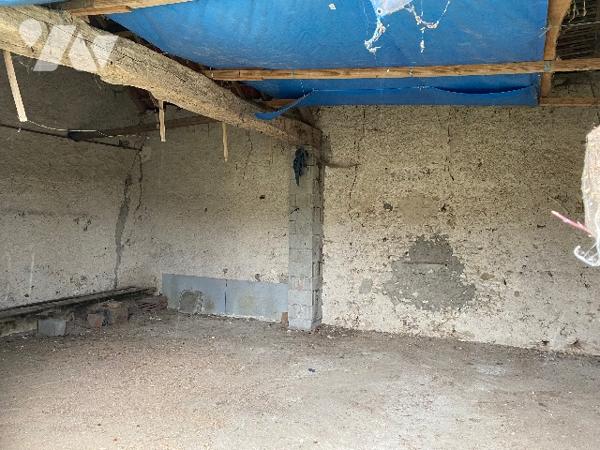 LOT TERRAINS CONSTRUCTIBLES + GRANGE + HANGAR