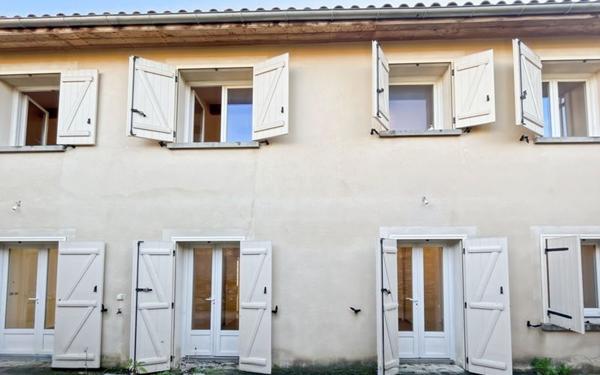 Maison à vendre    6 pièces •  Fleurance