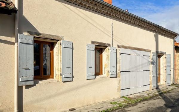 Maison à vendre    6 pièces •  Fleurance