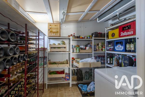 Maison à vendre 4 pièces 123 m² Arles
