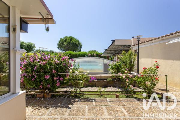 Maison à vendre 4 pièces 123 m² Arles