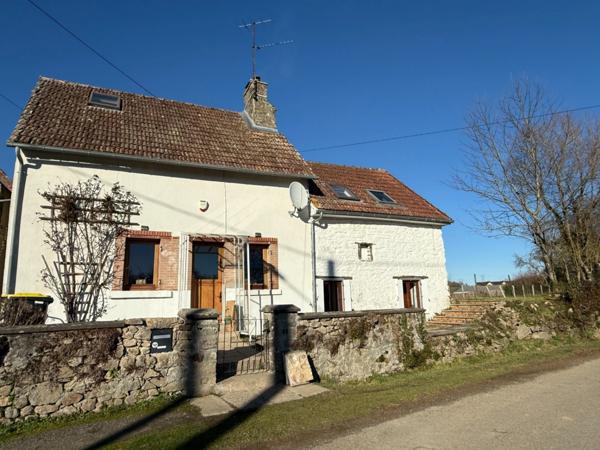 EN EXCLUSIVITE ! Maison en pierre, 88m², 2 chambres, sur 975m² de terrain 79 990 €