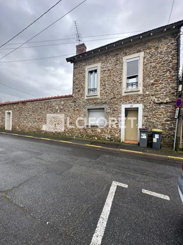 Achat immeuble Corbeil-Essonnes - 8 pièce(s) - 331 m² - 661 500 €