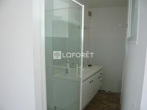 Achat immeuble Corbeil-Essonnes - 8 pièce(s) - 331 m² - 661 500 €