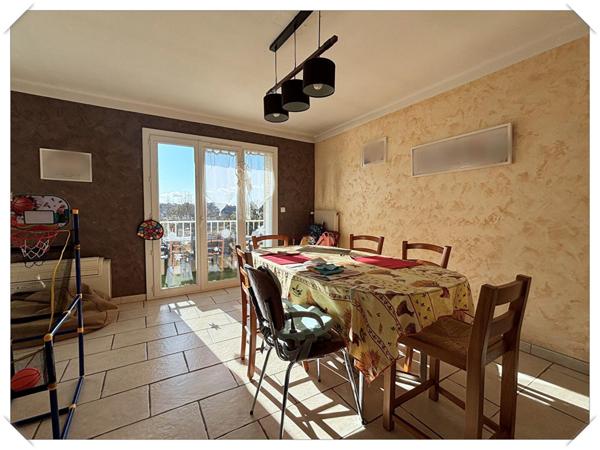 Appartement Toulon 4 pièce(s) 68.07 m2 - Secteur recherché - 2 chambres - Facilité de stationnement