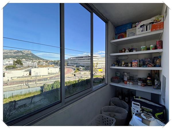 Appartement Toulon 4 pièce(s) 68.07 m2 - Secteur recherché - 2 chambres - Facilité de stationnement