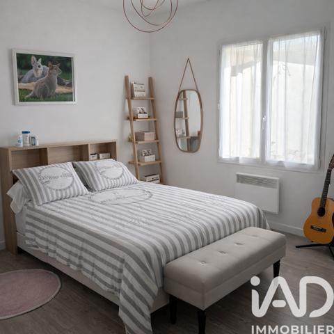 Maison à vendre 6 pièces 142 m² Saint-Seurin-sur-l'Isle