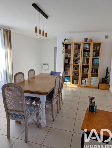 Maison à vendre 6 pièces 142 m² Saint-Seurin-sur-l'Isle