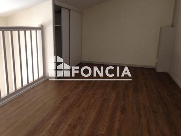Location Appartement 2 pièces 36.72 m² - 13-15 RUE DES FRENES La Rochelle 17000