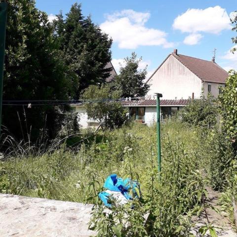 Maison 4 chambres avec JARDIN , Cave et 1 GARAGE à 50métres.