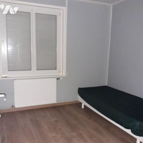 Maison 4 chambres avec JARDIN , Cave et 1 GARAGE à 50métres.