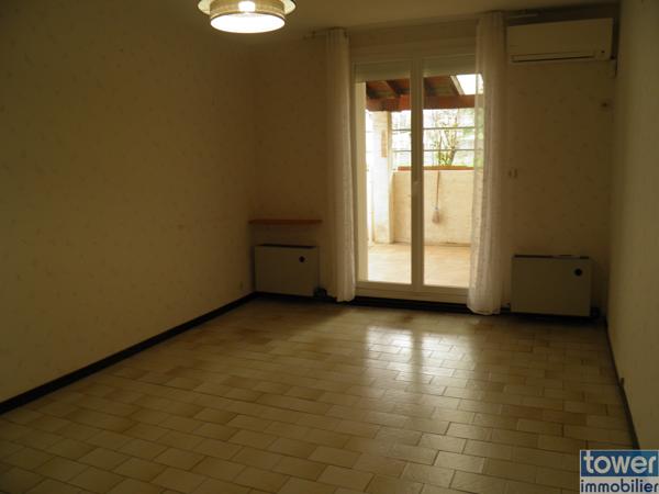 Maison
                                                                                                                                                                                                                                                                                                                        5 pièce(s)                                                                                                                                                                                                          4 chambre(s)                                                                                                                                                                                                          89  m²