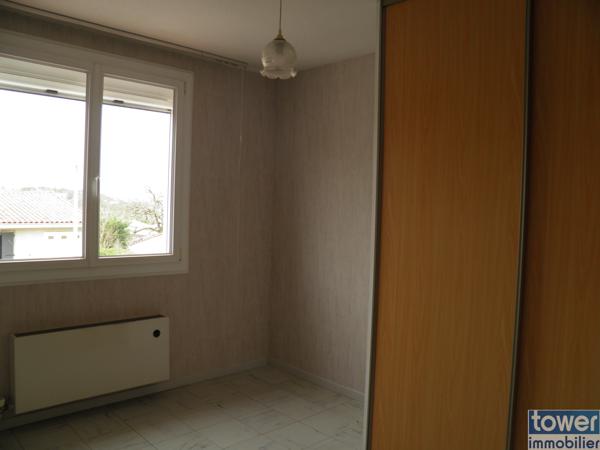 Maison
                                                                                                                                                                                                                                                                                                                        5 pièce(s)                                                                                                                                                                                                          4 chambre(s)                                                                                                                                                                                                          89  m²