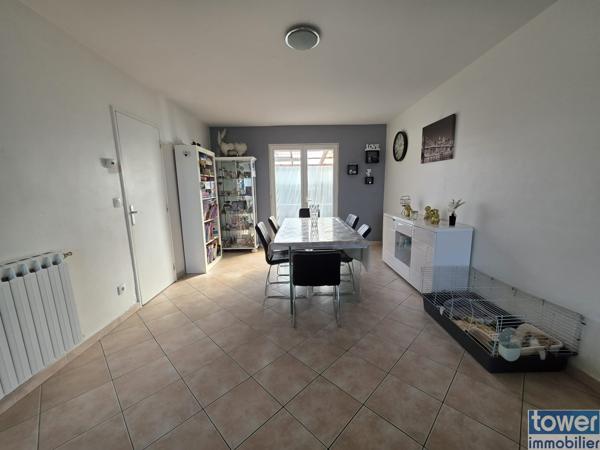 Maison
                                                                                                                                                                                                                                                                                                                        8 pièce(s)                                                                                                                                                                                                          6 chambre(s)                                                                                                                                                                                                          137  m²