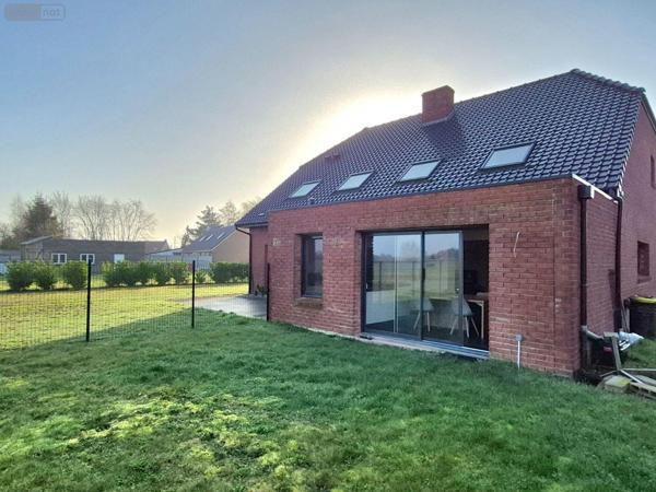 Maison à vendre à Lestrem dans le Pas-de-Calais (62136), ref : C1144