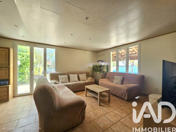 Maison à vendre 5 pièces 150 m² Le Luc