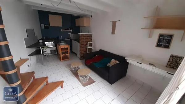 Appartement à louer 2 pièces 24.67m² Poitiers (86000)