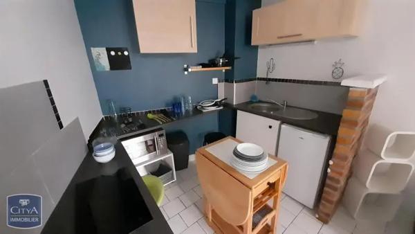 Appartement à louer 2 pièces 24.67m² Poitiers (86000)