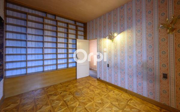 Maison à vendre    6 pièces •  Cambrai